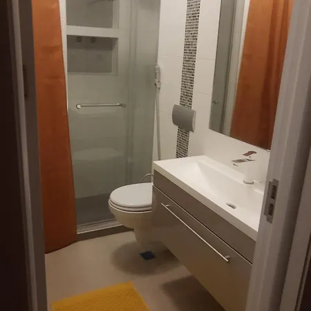 Apartment Tesla Time Machins 2bedrooms & Living *